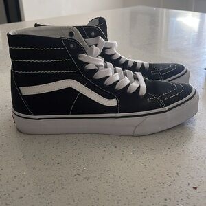 Sk8-Hi Shoe